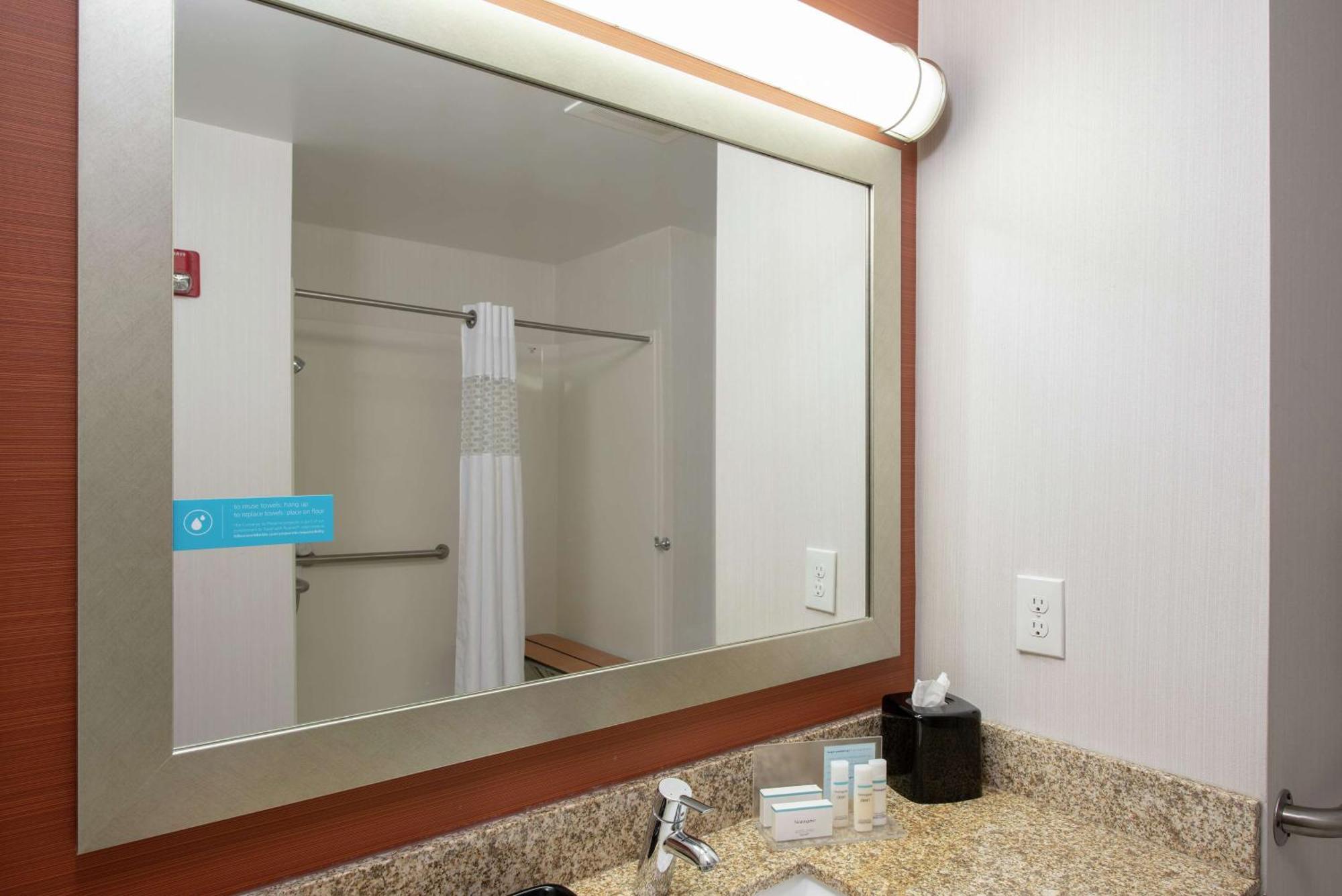 Hampton Inn Akron-South Dış mekan fotoğraf