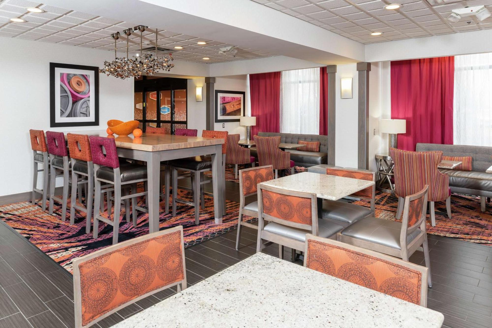 Hampton Inn Akron-South Dış mekan fotoğraf